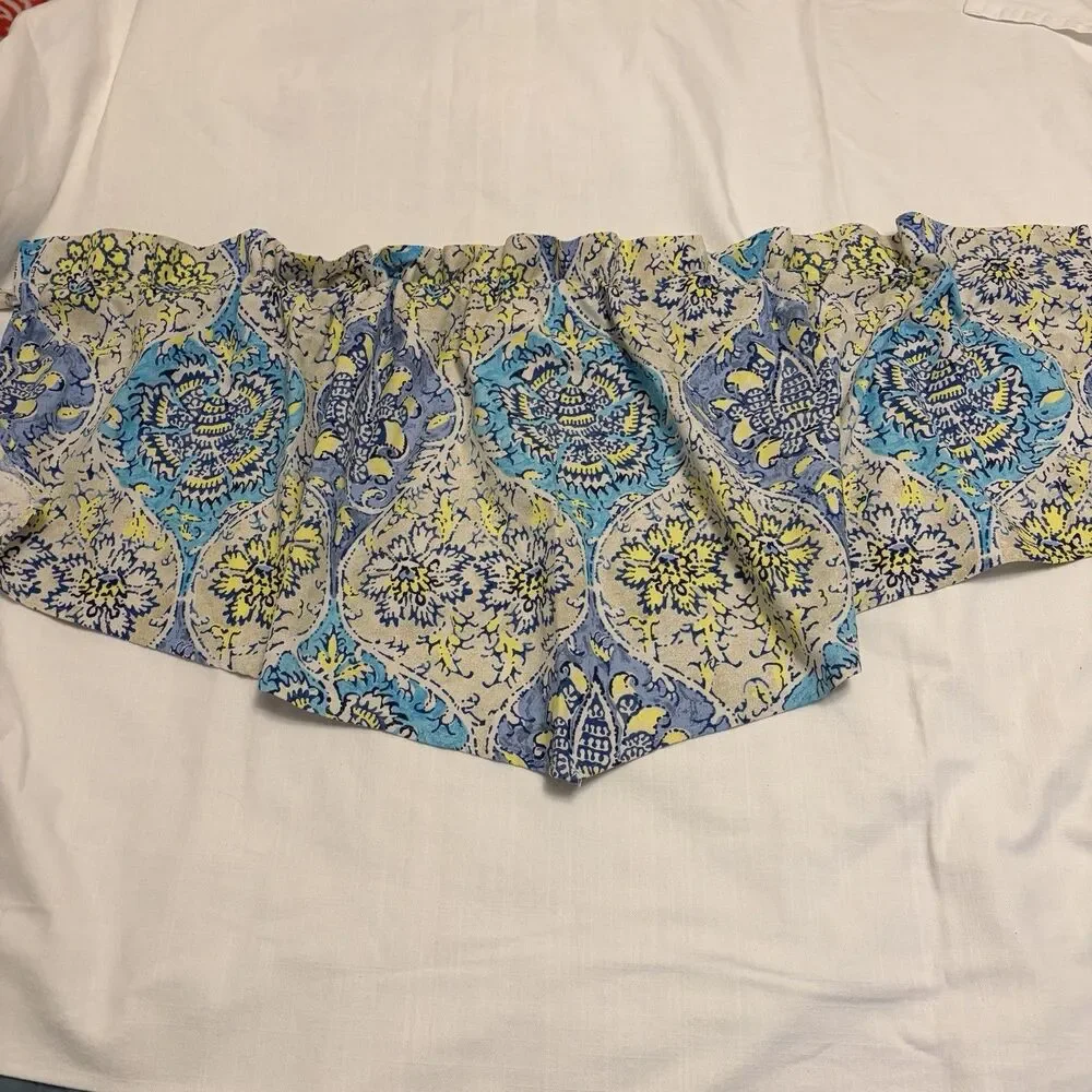 Waverly Kings Turban Prussian Blue Rod Pocket Valance Damask Pattern 52” X 20